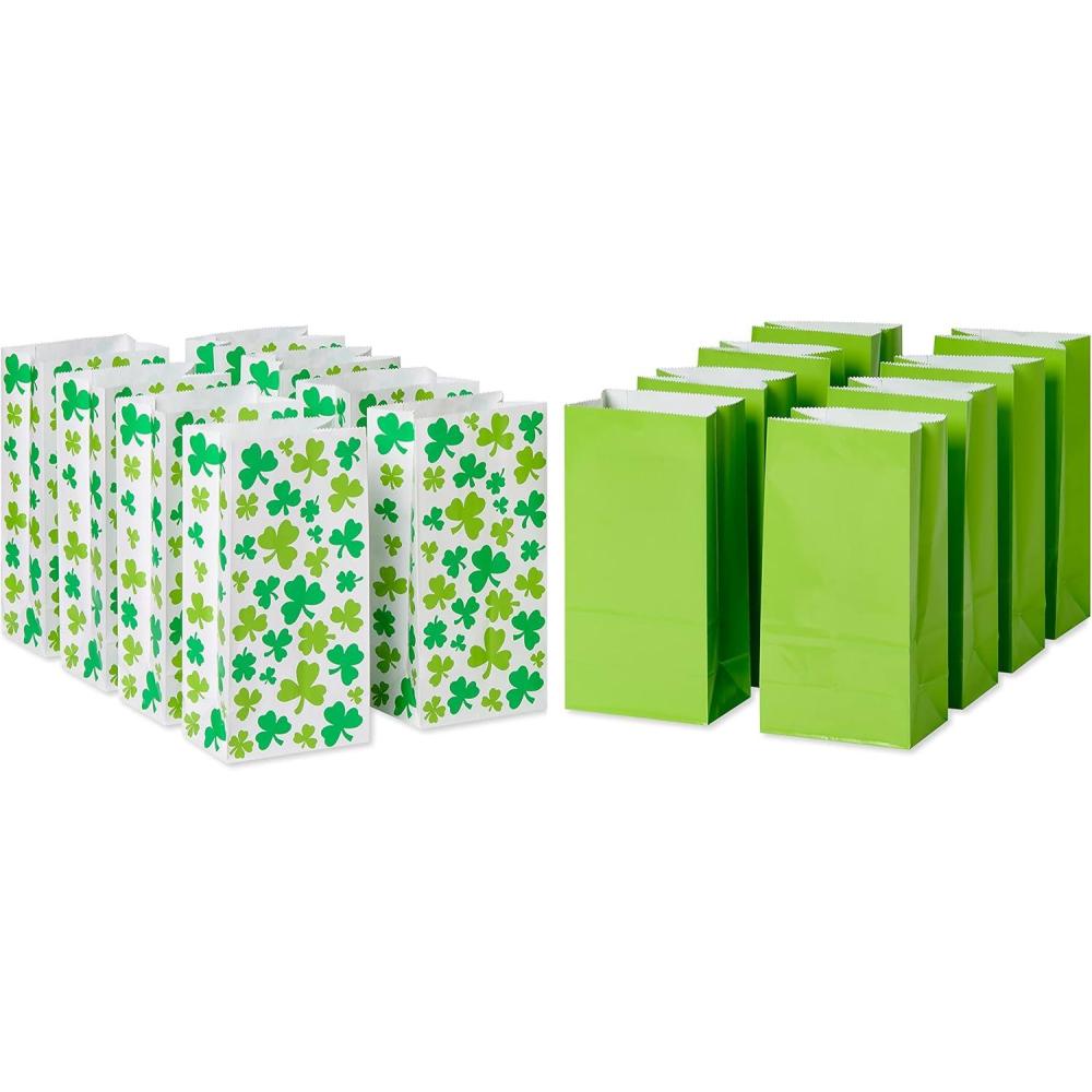imageAmerican Greetings 10quot 16Count Lunch Bags Green ShamrocksGreen Shamrocks