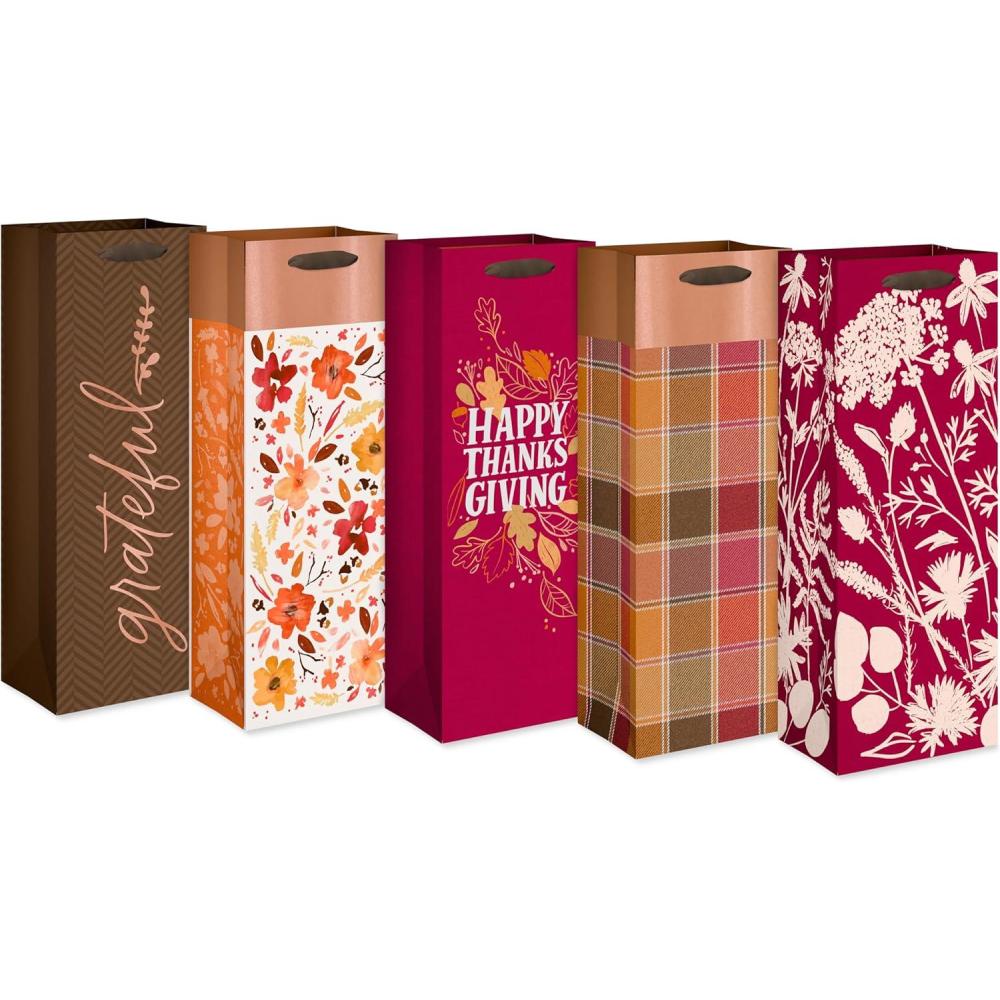 imageAmerican Greetings 10quot Small Halloween Goodie Bags Pumpkins and Halloween Text 16CountBEV THVG BAGBNDLE 5CT